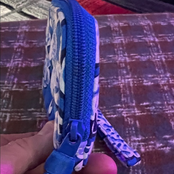 Vera Bradley Blue and White Patterned Wristlet - Picture 2 of 9